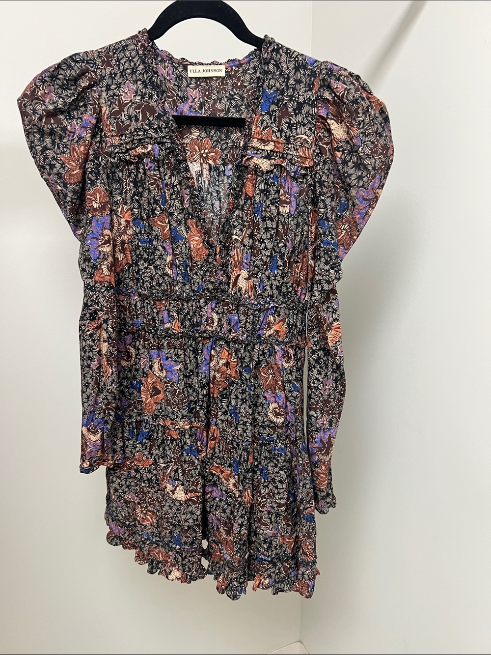 Ulla Johnson Black Floral Smocked-Waist Puff Sleeve Tunic